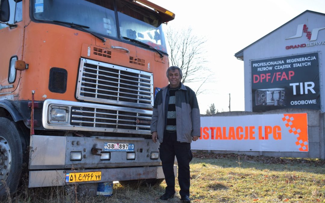 “They’ve been angels to me”: Poles rally to help stranded Iranian truck driver get home
