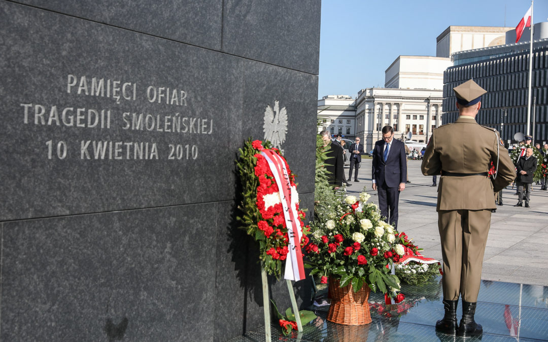 Commemoration and controversy as Poland marks tenth anniversary of Smolensk crash