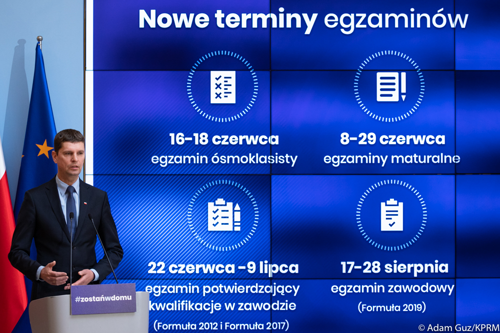 Closure of schools and universities extended by a month in Poland and exam dates announced