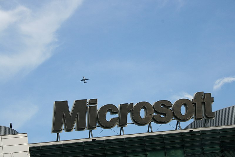 Microsoft announces $1 billion investment in Poland