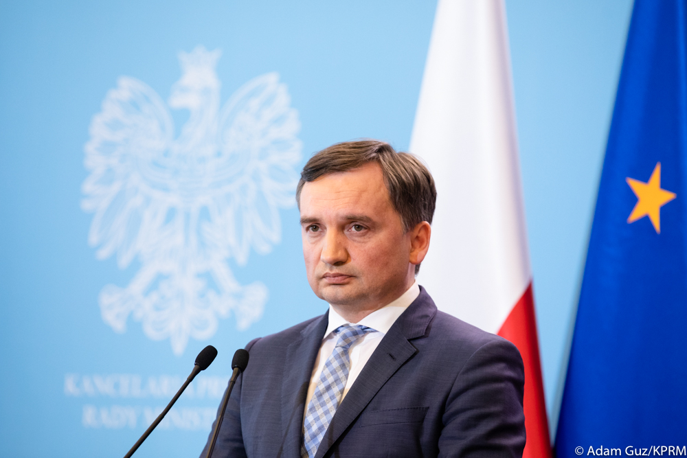 Justice minister calls for Polish veto of EU budget over rule-of-law “enslavement”
