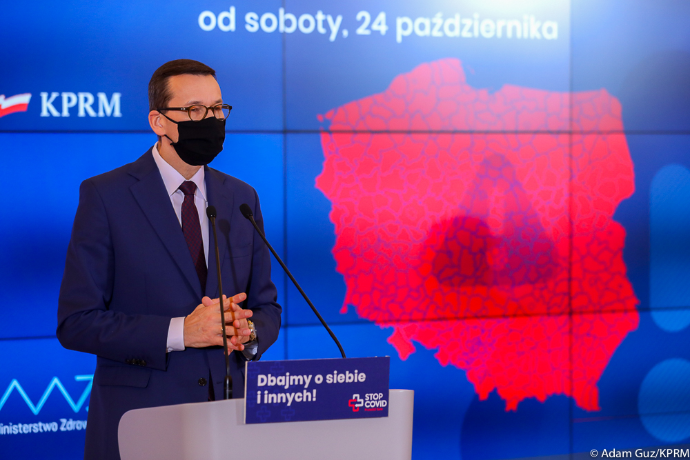 How will the second phase of the coronavirus pandemic crisis affect Polish politics?