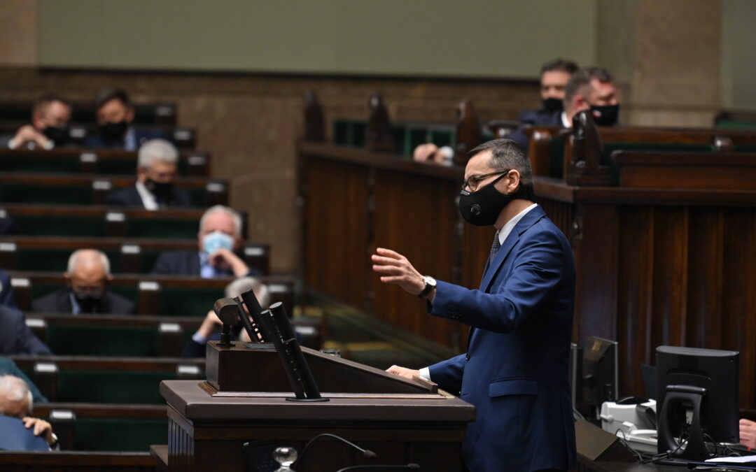 Polish PM likens EU rule-of-law mechanism to communism and repeats budget veto threat