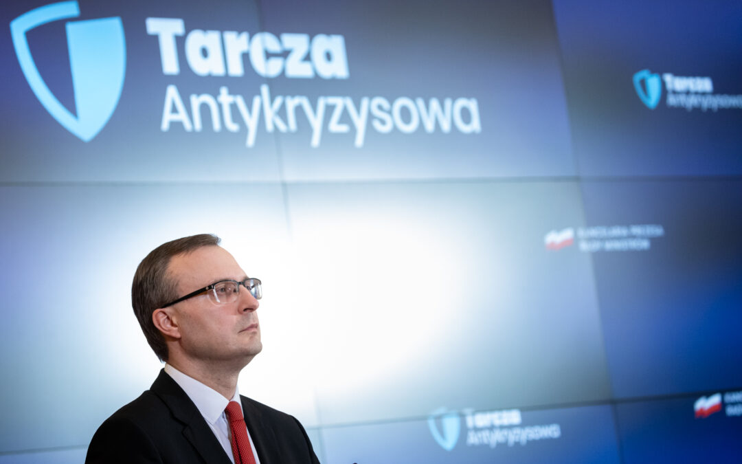 Polish president and PM defend Covid relief fund manager after criticism by state TV