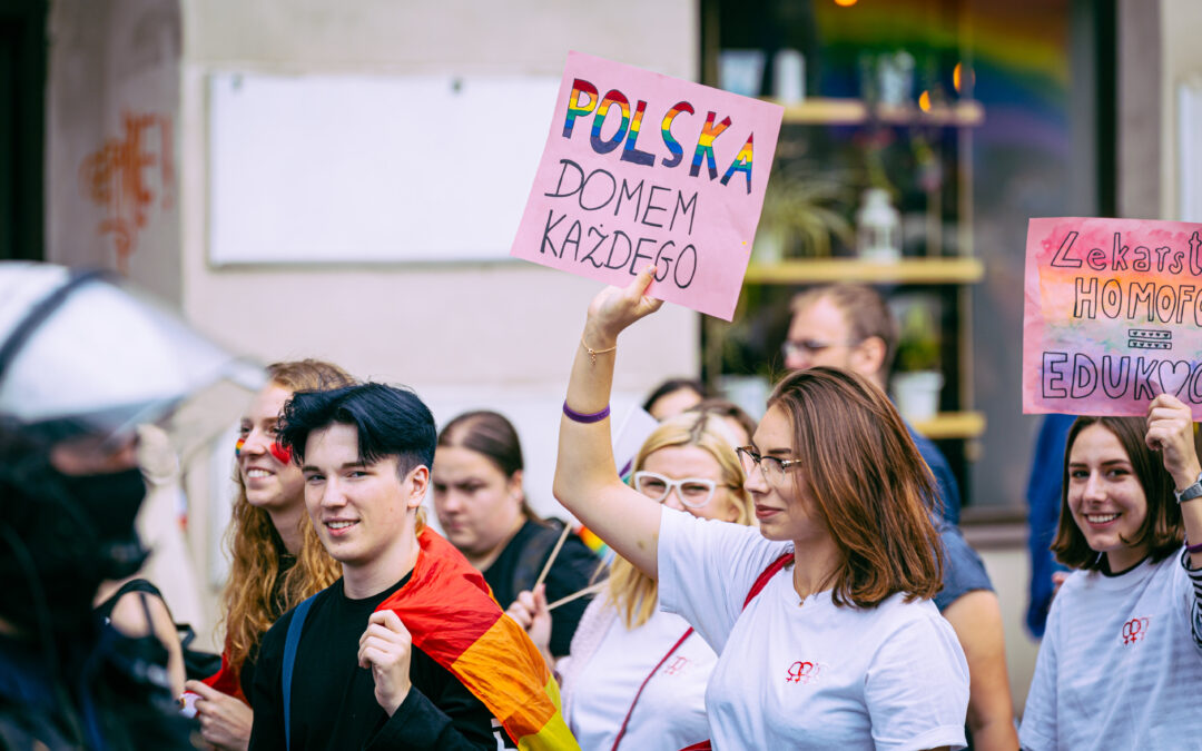 Polish census discriminates against disabled, LGBT and ethnic minorities, warns human rights official