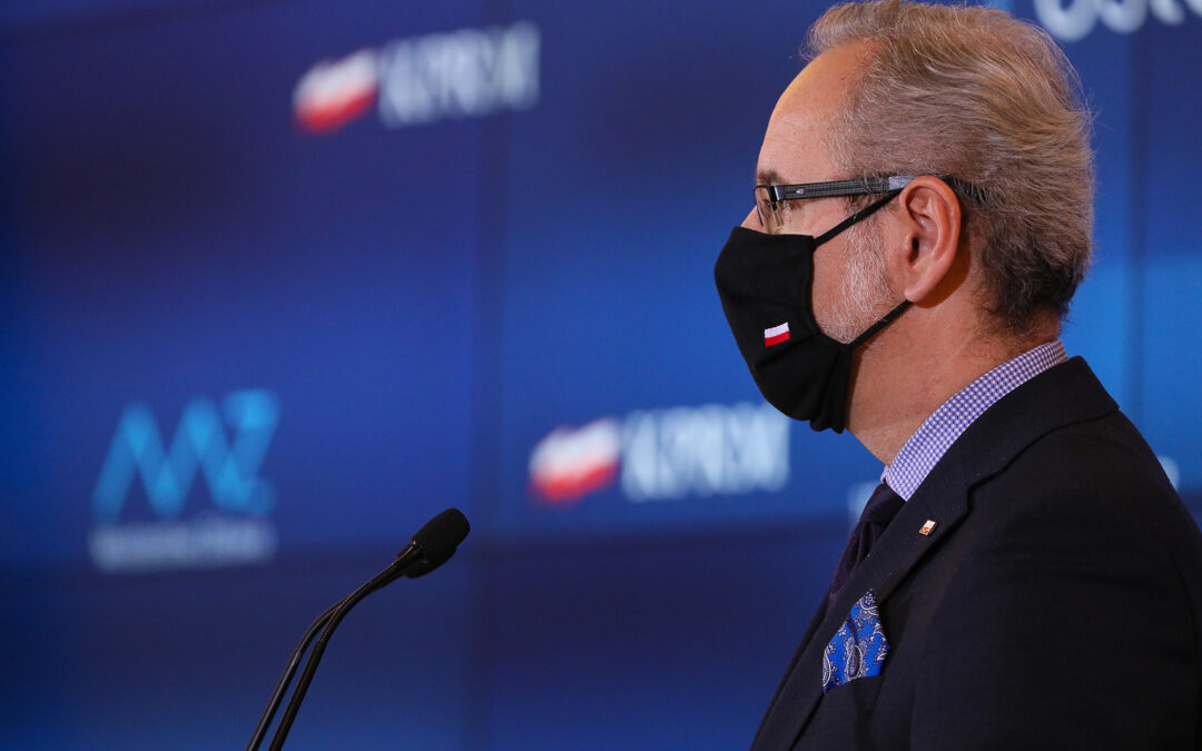 “We’ll never return to pre-pandemic world; some will always wear masks”: Polish health minister