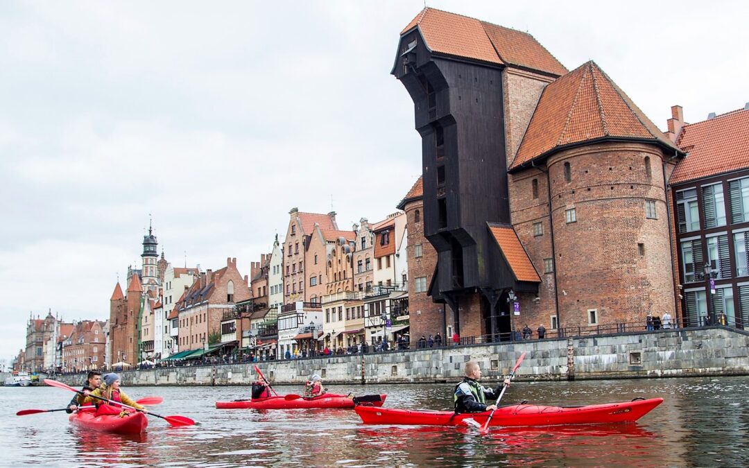 Polish city offers free boat rental in return for removing rubbish from river