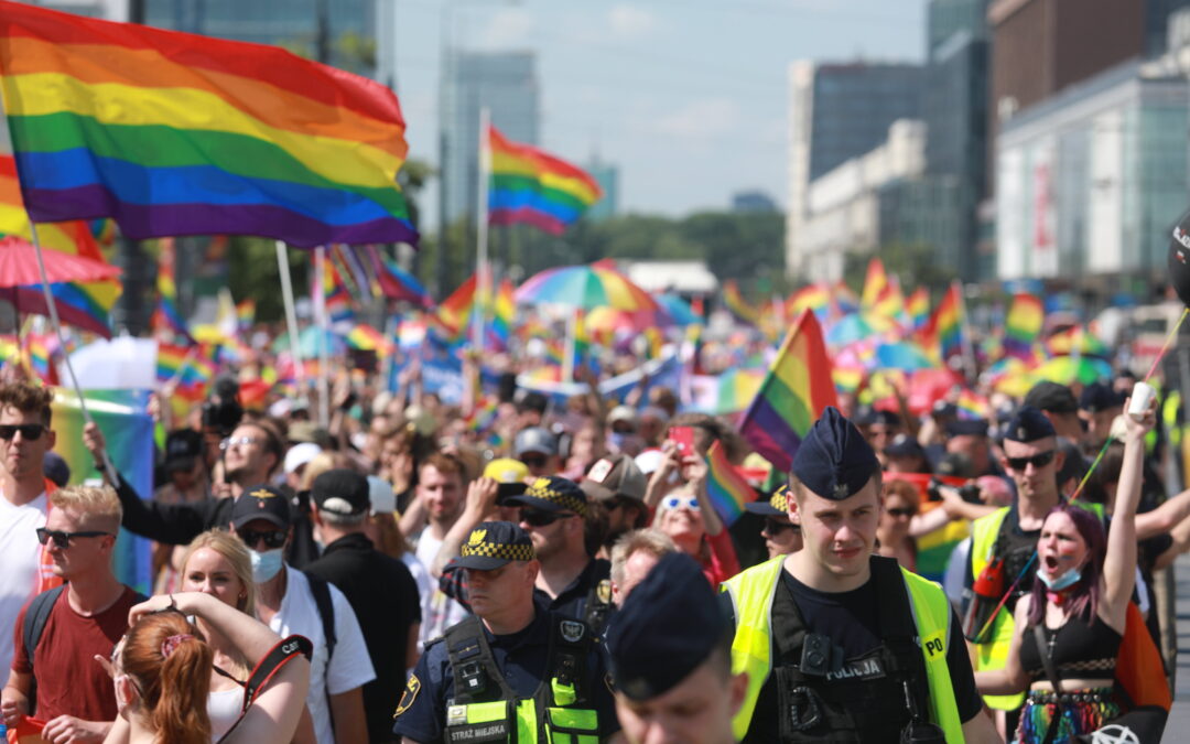 “Wounded but stronger”: thousands gather for Warsaw pride parade amid anti-LGBT campaign