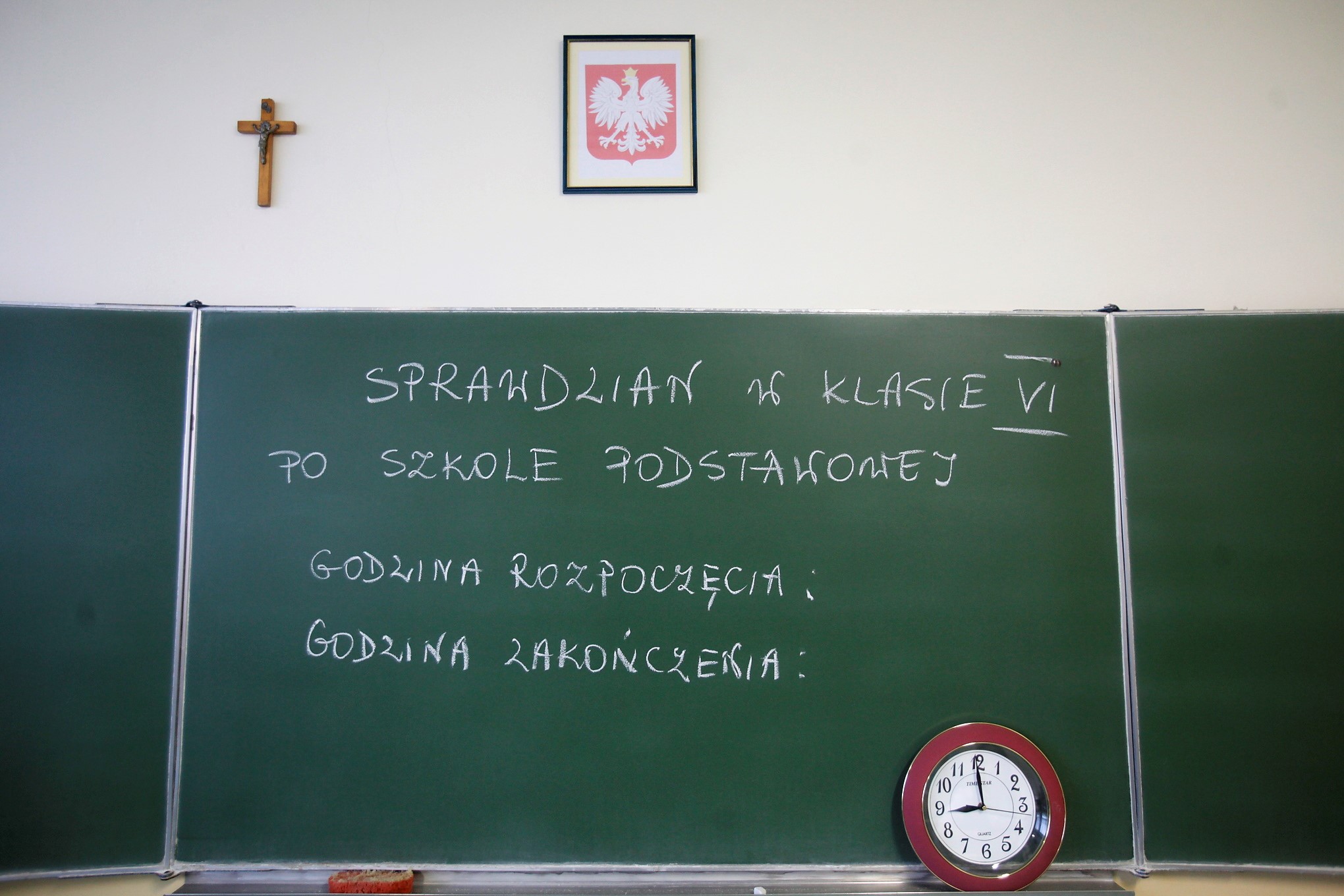 Polish government picks Catholic universities to train teachers for compulsory school ethics classes