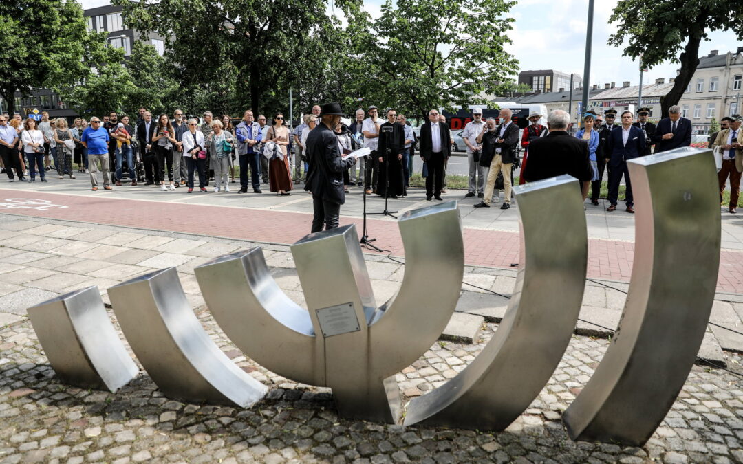 Poland marks 75th anniversary of “Europe’s last pogrom” of Jews in Kielce