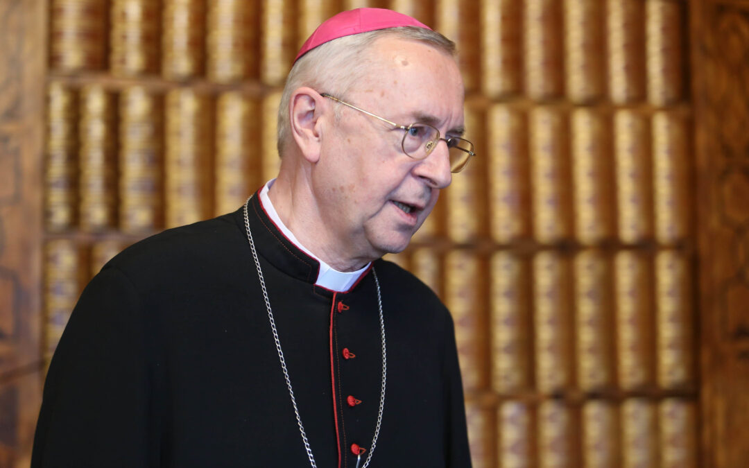 Polish church criticises government’s proposed tax increase for priests