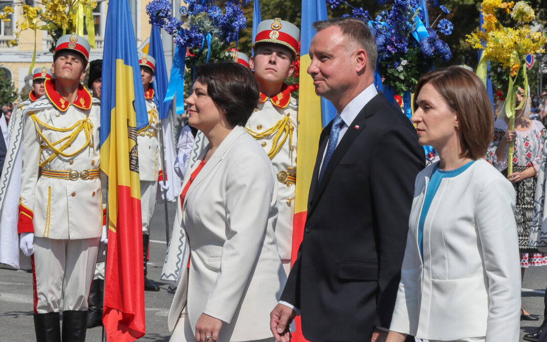 Polish president backs Moldova’s EU bid and advises it copy Poland’s judicial reforms