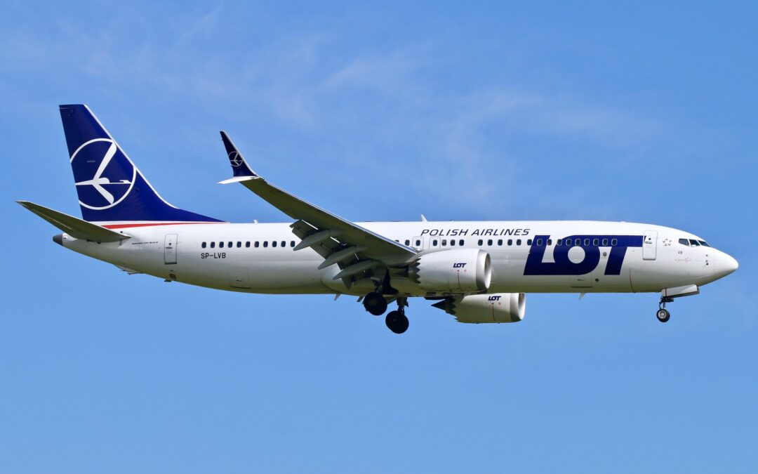 Polish national airline LOT sues Boeing for 1 billion zloty in US court over design flaws