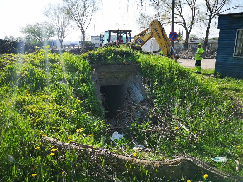 Historic bomb shelter unearthed in Polish city after being hidden for decades