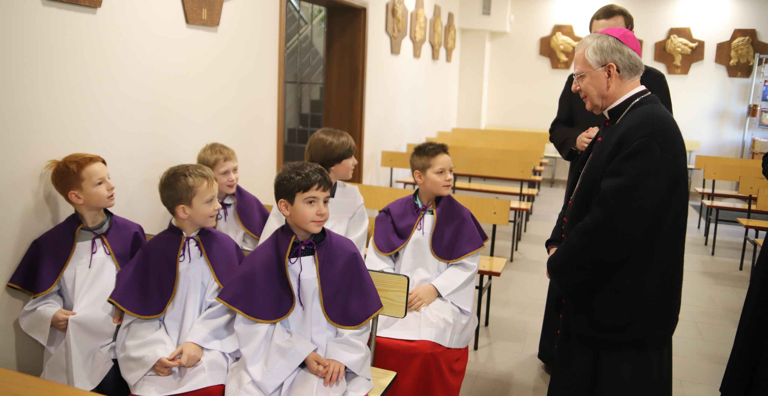 Polish archbishop bans priests from receiving children in their homes - Vimarsana News