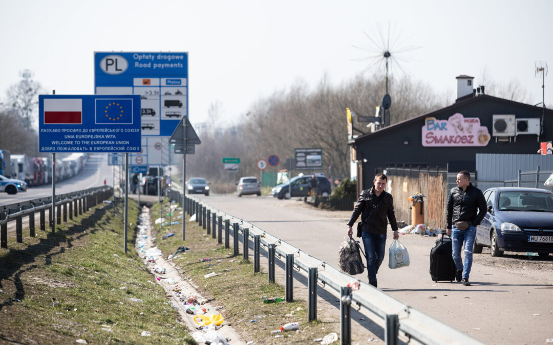 US opens welcome centre in Poland for citizens fleeing Ukraine