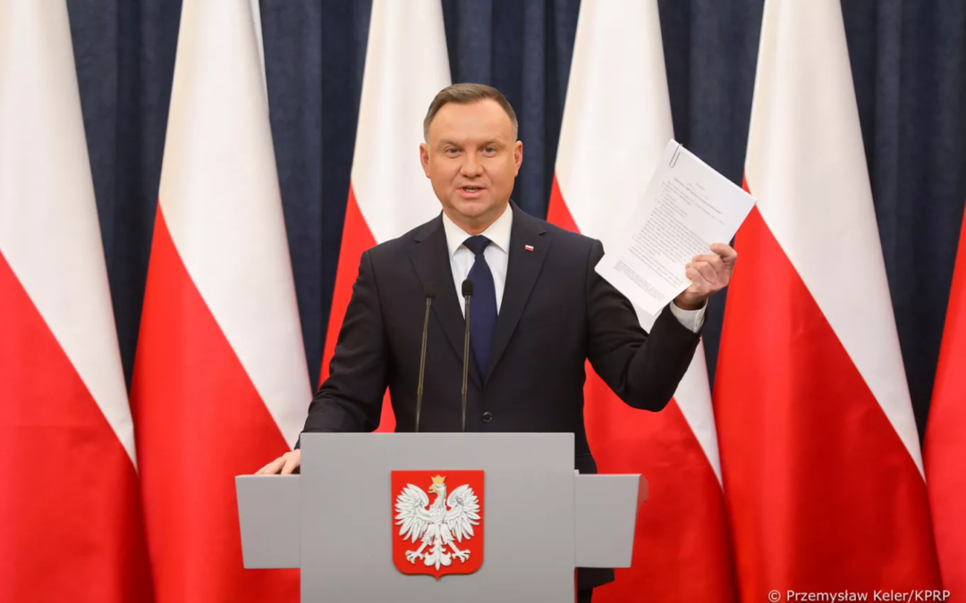 Polish president moves to abolish judicial disciplinary chamber in bid to end EU dispute