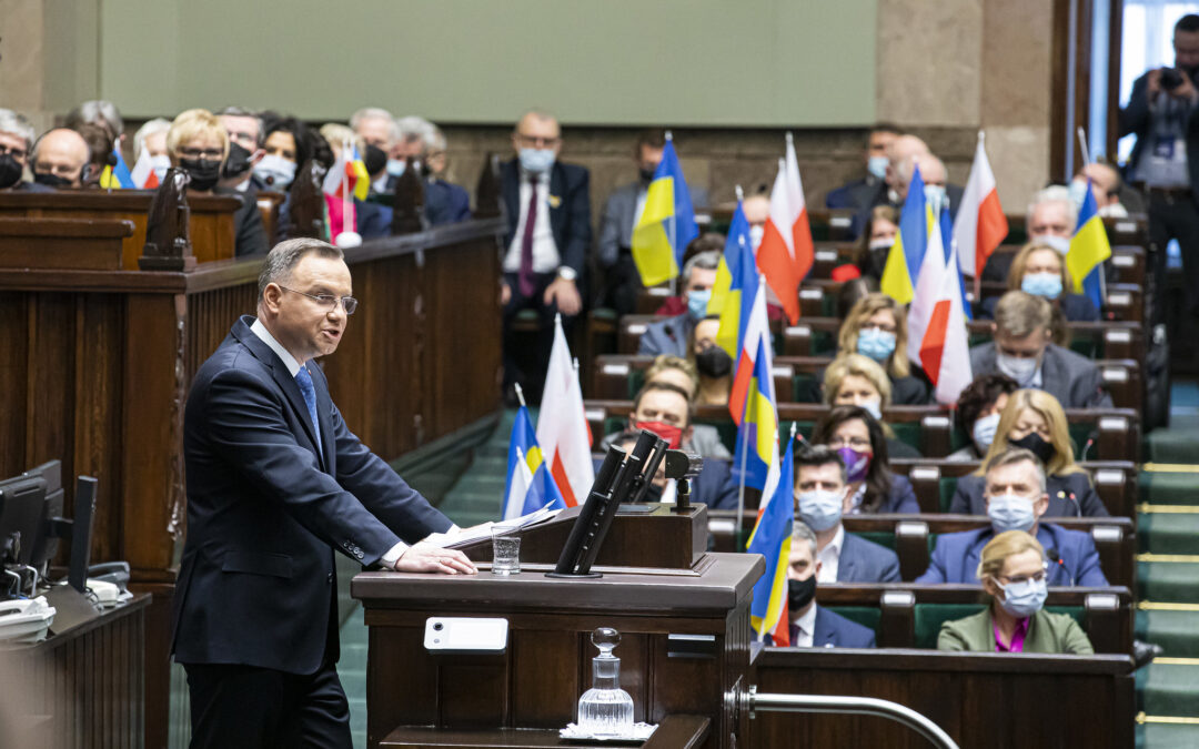 Poland passes law expanding support for Ukrainian refugees