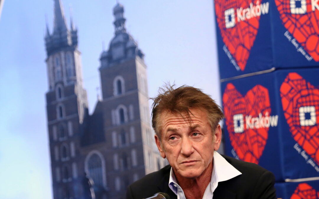 Sean Penn teams up with Polish city to help Ukrainian refugees
