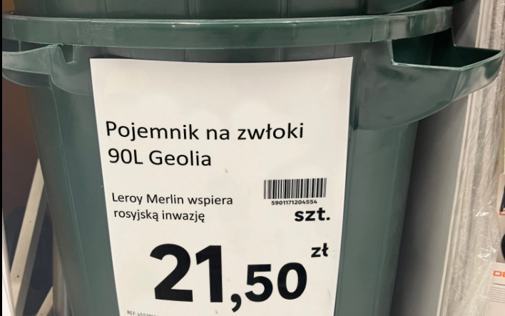 “Corpse containers” and brushes for “sweeping away guilt”: Polish artist puts fake labels in Leroy Merlin