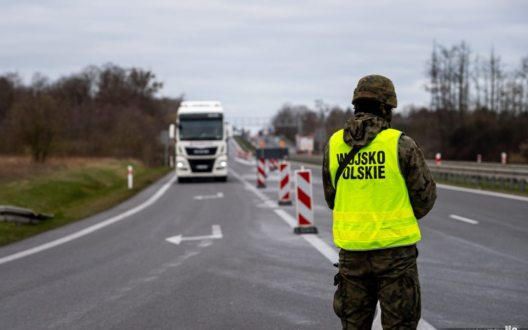 Poland doubles access points for trucks on Ukrainian border