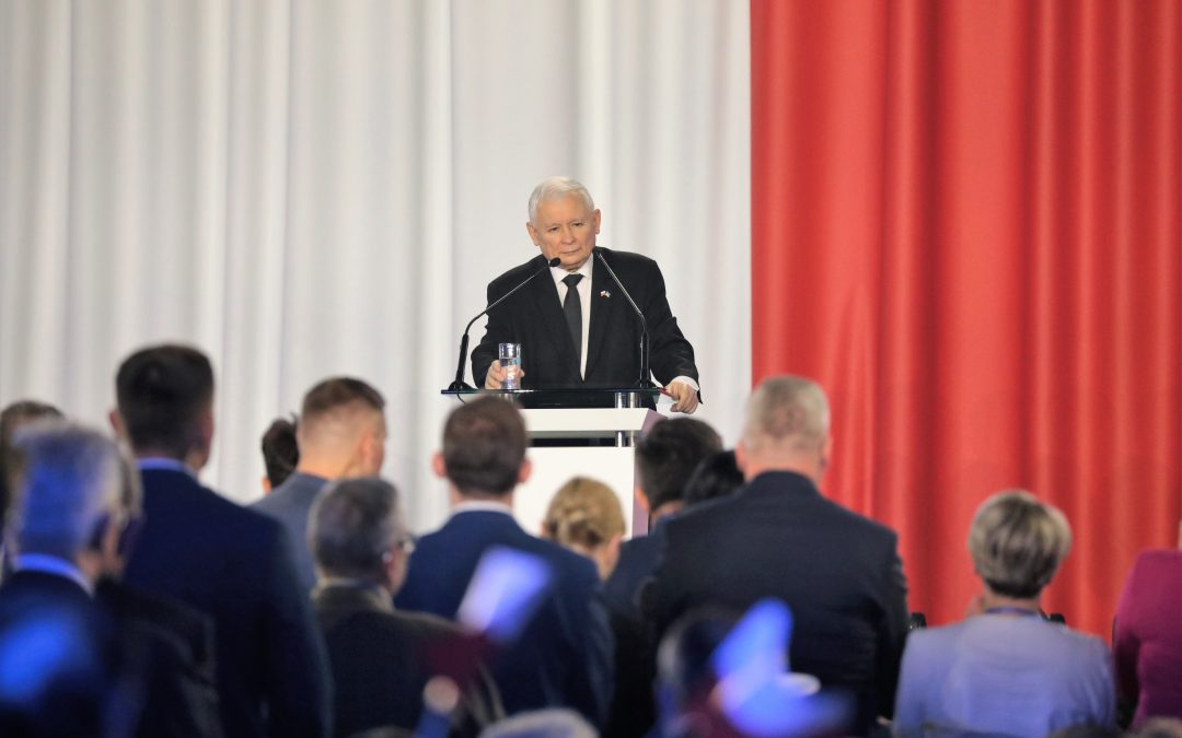 Kaczyński likens opposition to Russia and says “media a constraint on public debate”