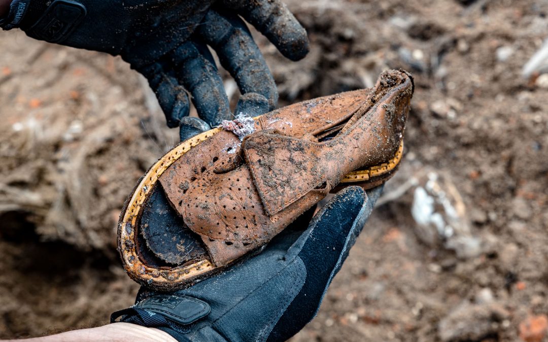 Warsaw ghetto archaeologists find children’s shoes and books