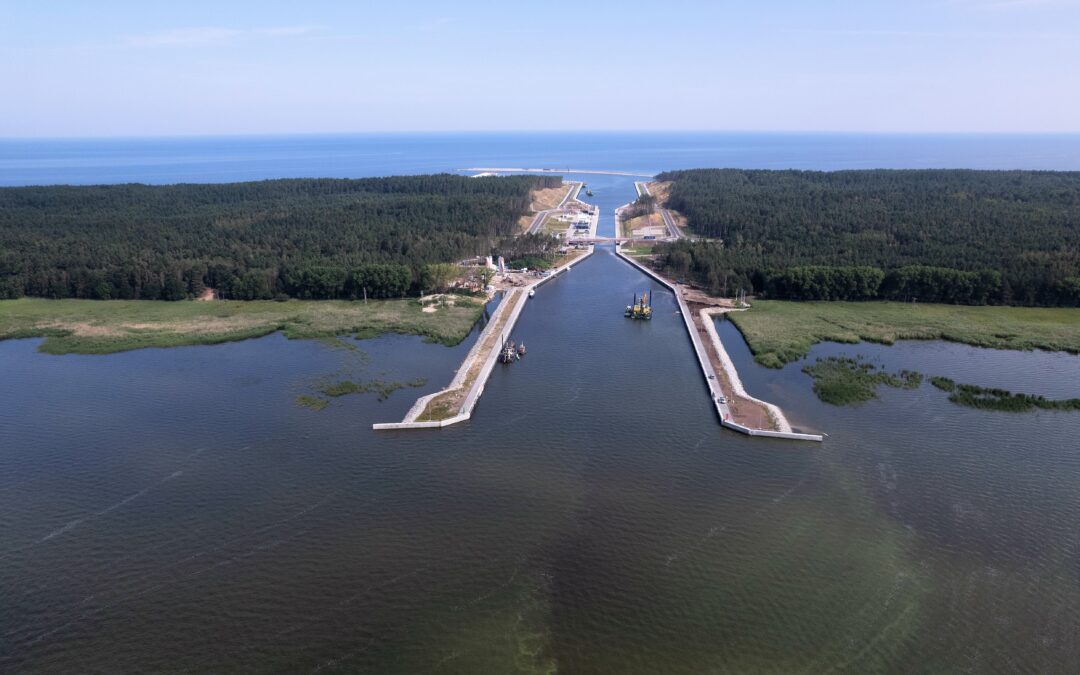 Poland inaugurates sea canal that will allow bypassing of Russian waters