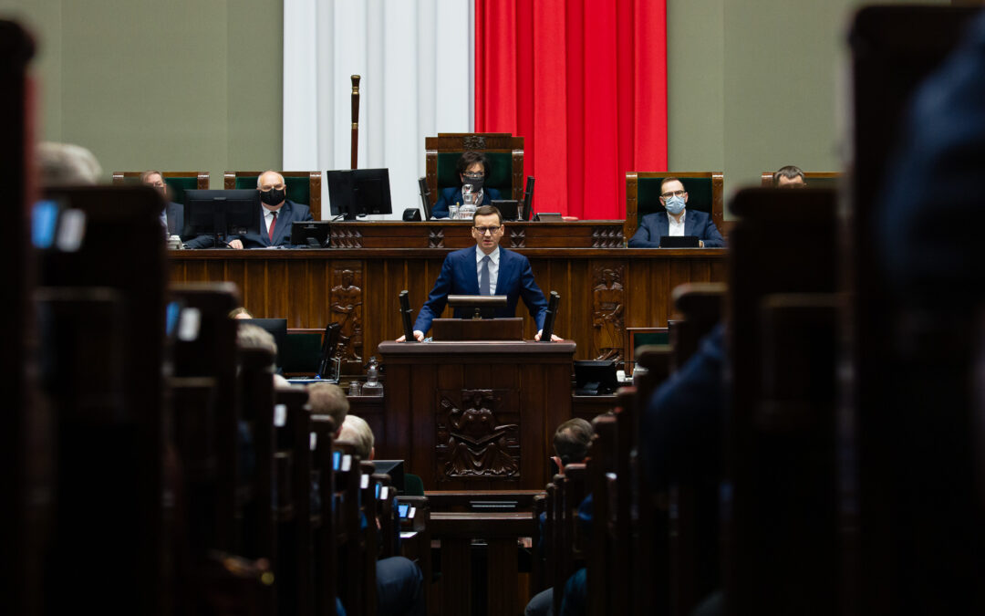 Support for Polish government falls to record low as polls show public blame it for frozen EU funds