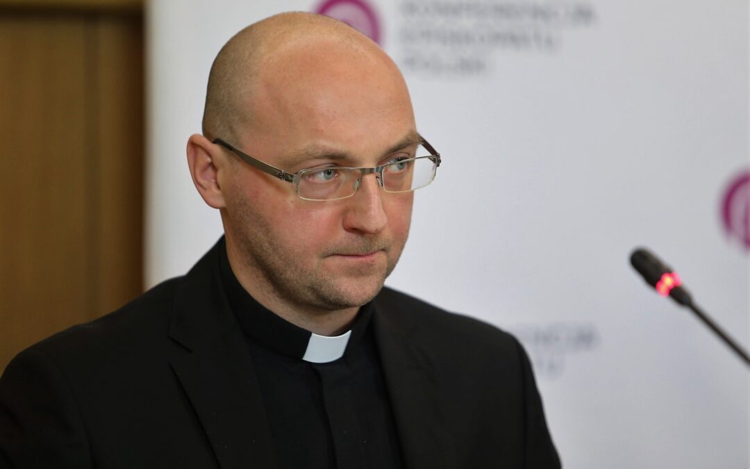 Polish church seeks victims of deceased paedophile priest to offer support