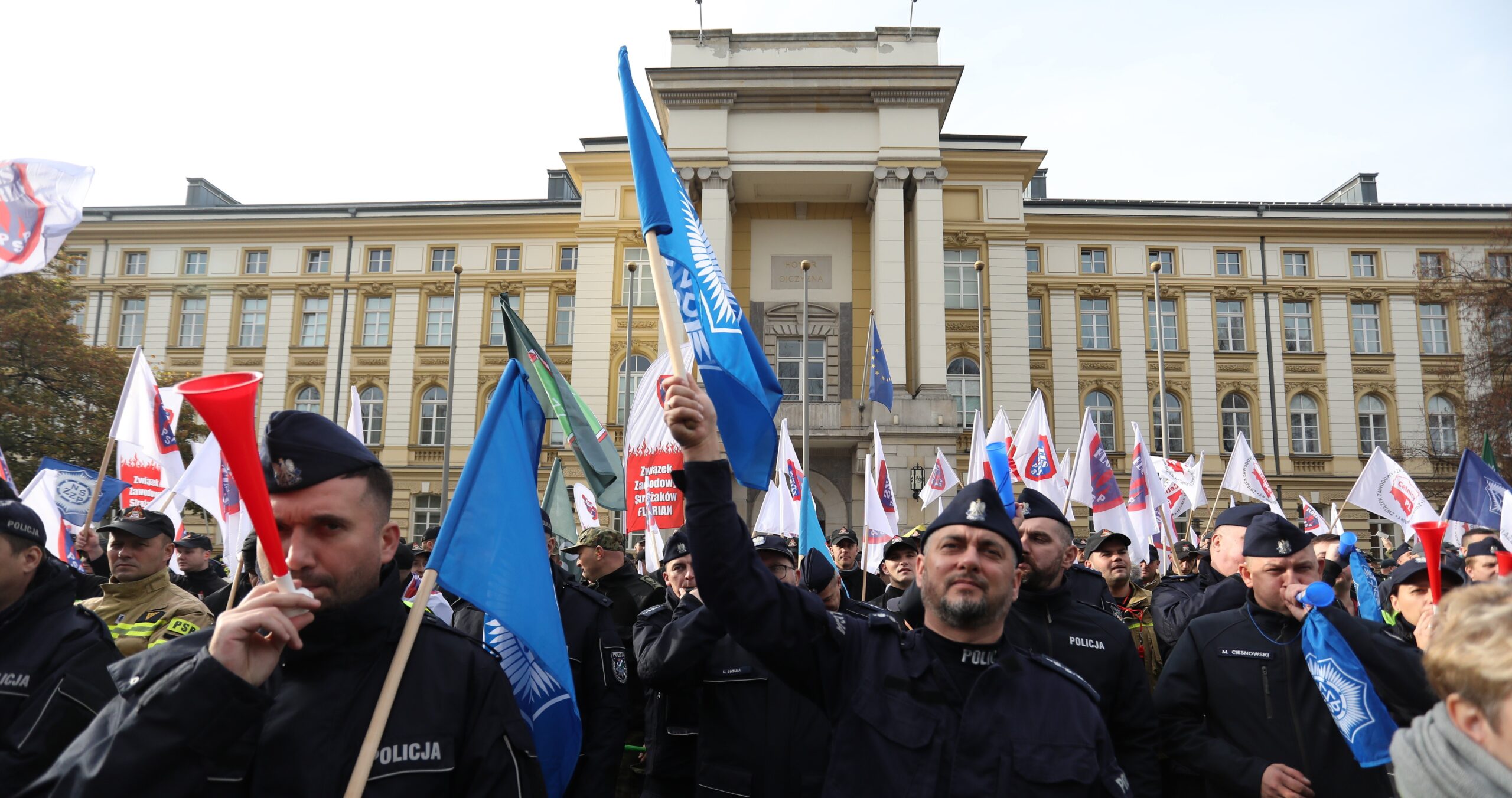 Policja protestowała w Warszawie, domagając się podwyżki