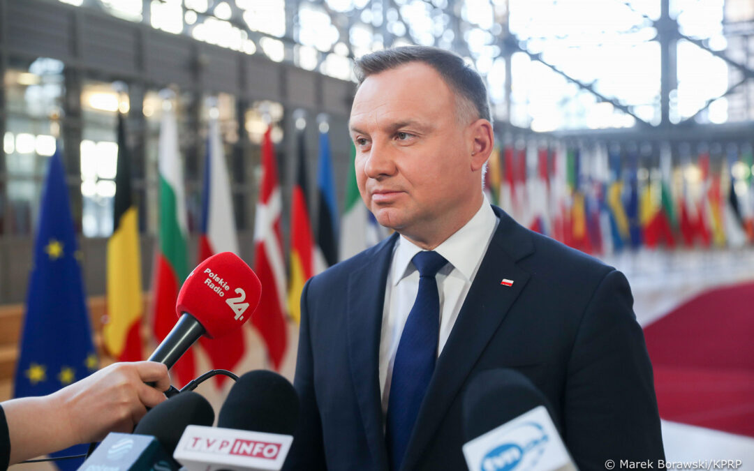 Polish president accuses minister of giving false information on negotiations over EU funds