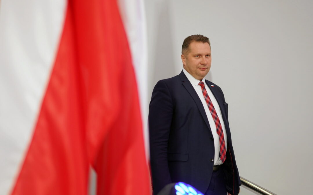 “Harmful leftist entities” won’t receive our grants, says Polish education minister