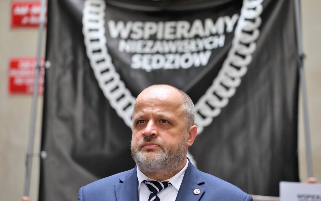 Judge critical of Polish government’s judicial reforms has suspension overturned
