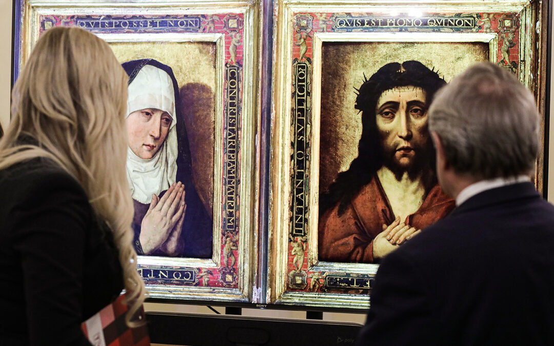 Spain returns historical paintings stolen from Poland during WWII