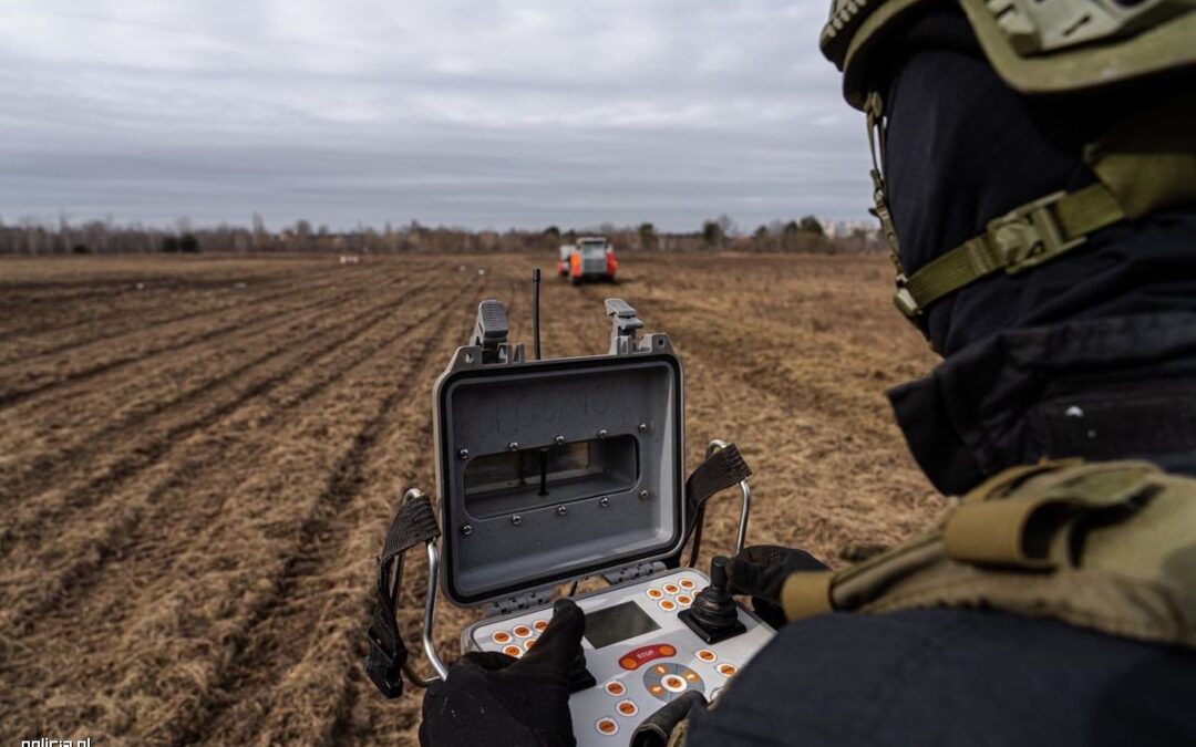 Polish police return from secret mission in Ukraine demining former Russian-occupied territory