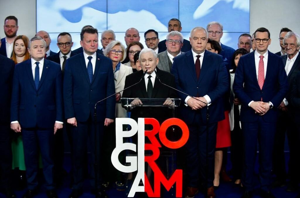 “The Future is Poland”: ruling party launches election campaign of thousands of meetings