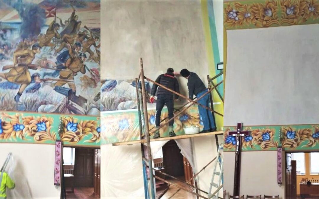Poland condemns painting over of Battle of Warsaw fresco in Belarusian church