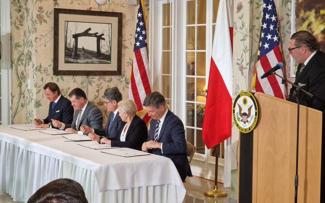 US agencies sign letters of intent to provide $4bn financing for Polish nuclear reactors