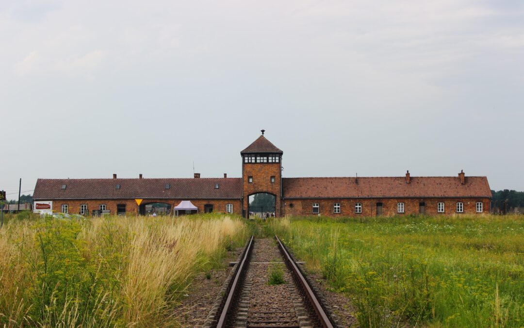 Ice cream stand near Auschwitz concentration camp causes controversy