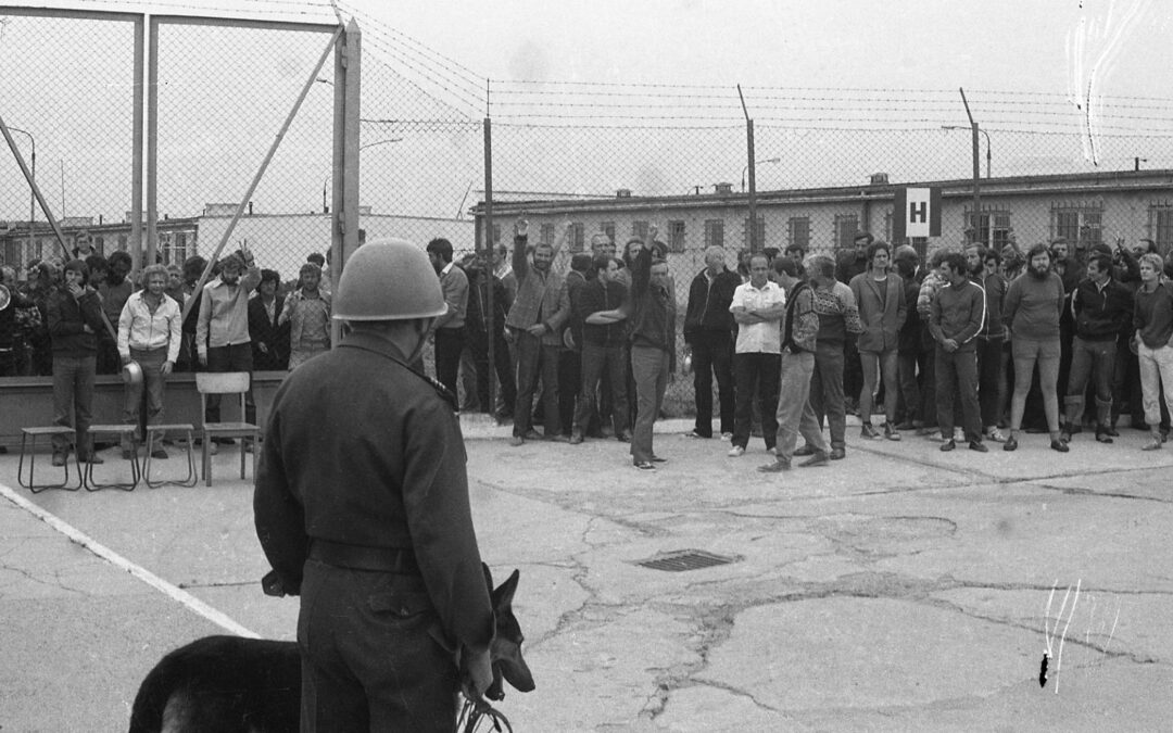 Poland charges 25 former communist guards over abuse of martial law internees