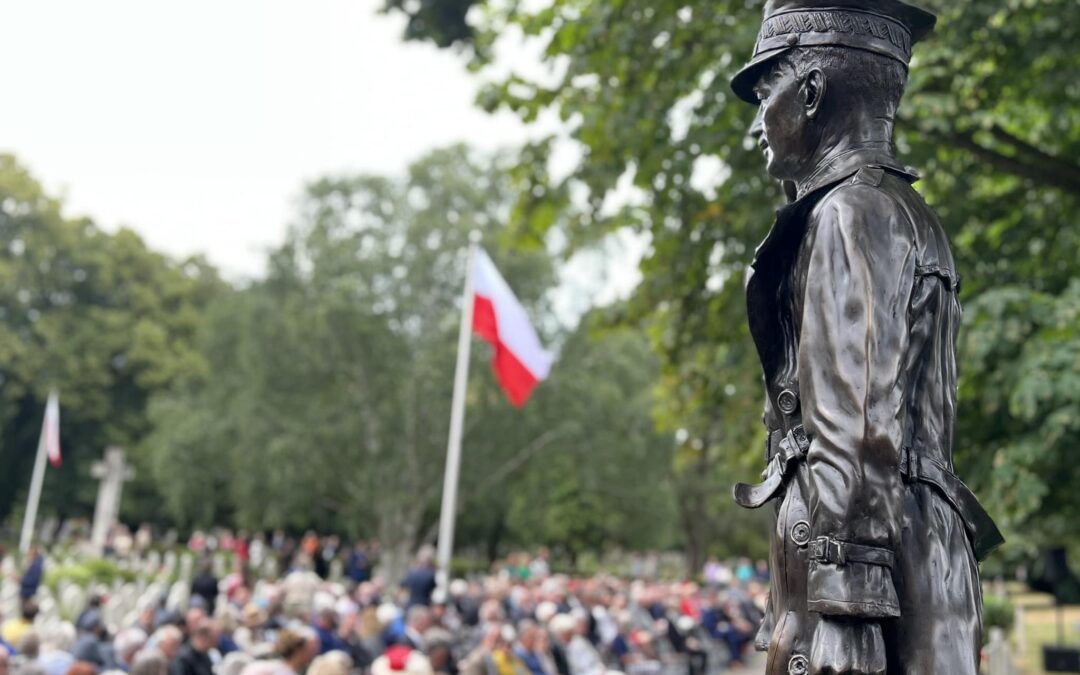 Statue of Polish wartime leader Sikorski unveiled in UK
