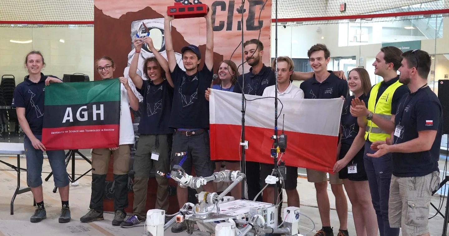 Polska drużyna zwycięzcą międzynarodowych zawodów pojazdów kosmicznych