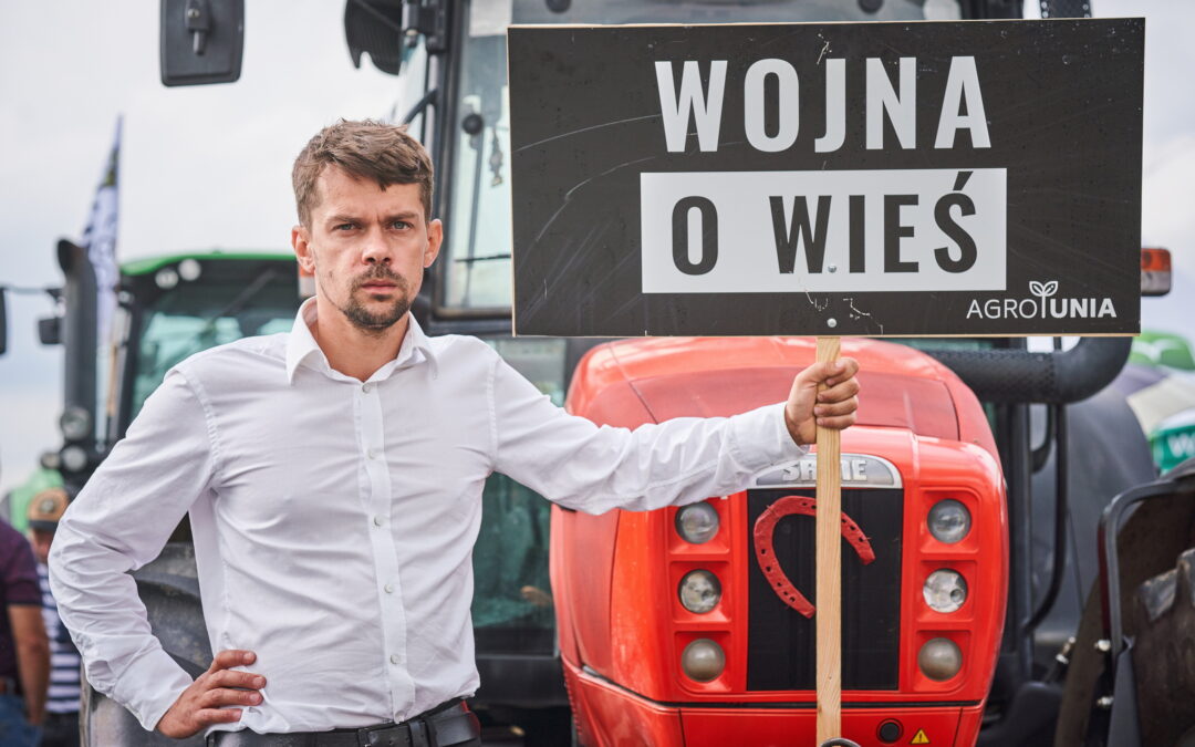 Farmers protest leader to stand for Polish opposition, pledging to “take back countryside from PiS”