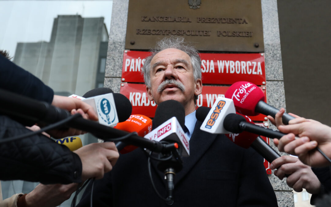 Ex-head of electoral commission calls for boycott of Polish government’s referendum