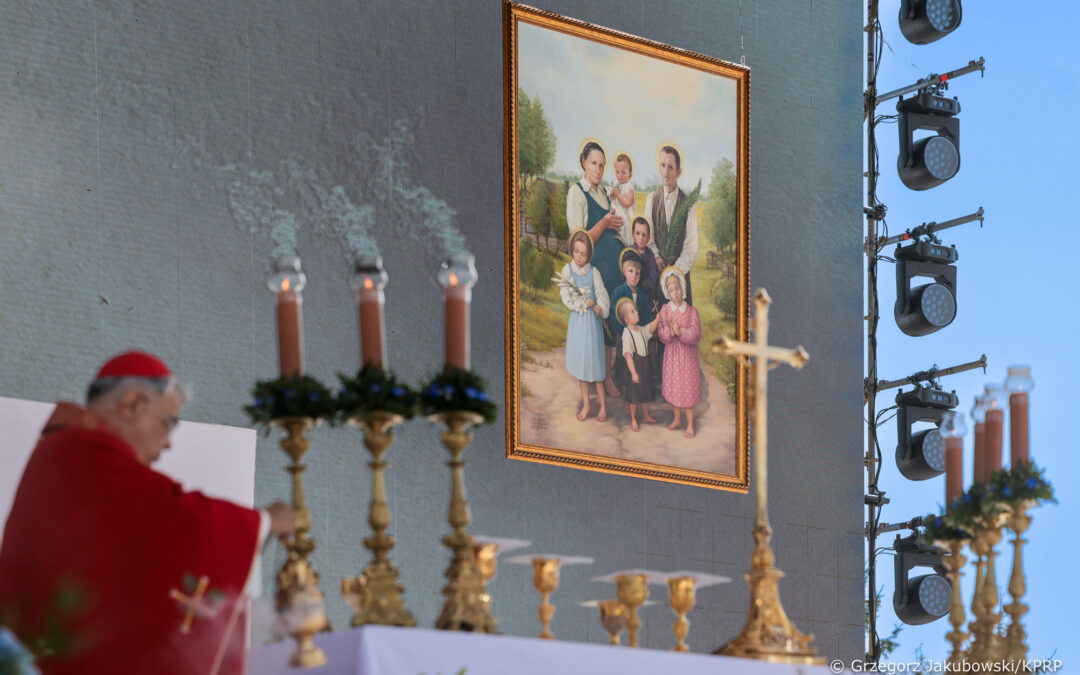 Polish family murdered for sheltering Jews during Holocaust beatified by Vatican