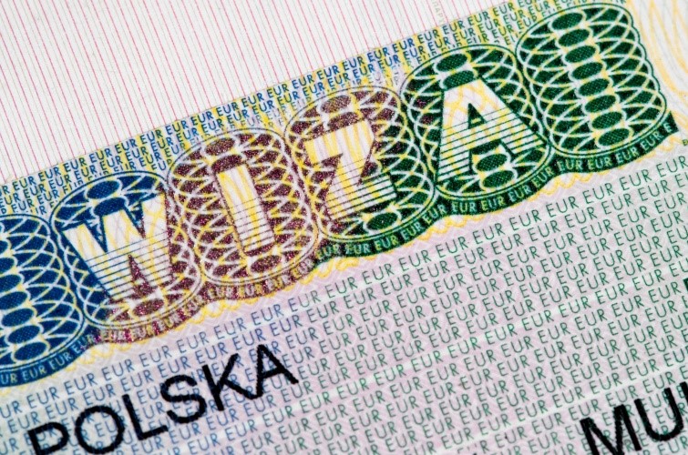 Seven charged in visa scandal engulfing Polish government