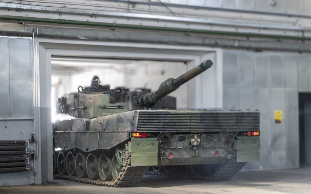 Poland sends first repaired Leopard tanks back to Ukraine