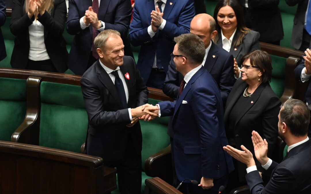 Polish opposition take initiative as new parliament meets for first time