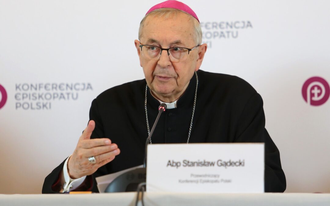 Head of Polish church offers to “intervene with government” over jailed opposition politicians